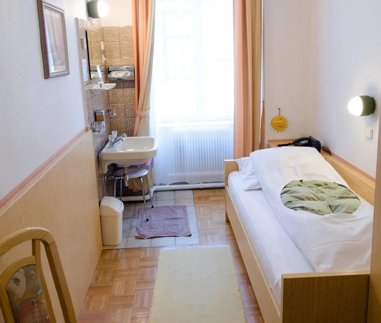 Schweizer Pension Solderer Vienna 3*,
