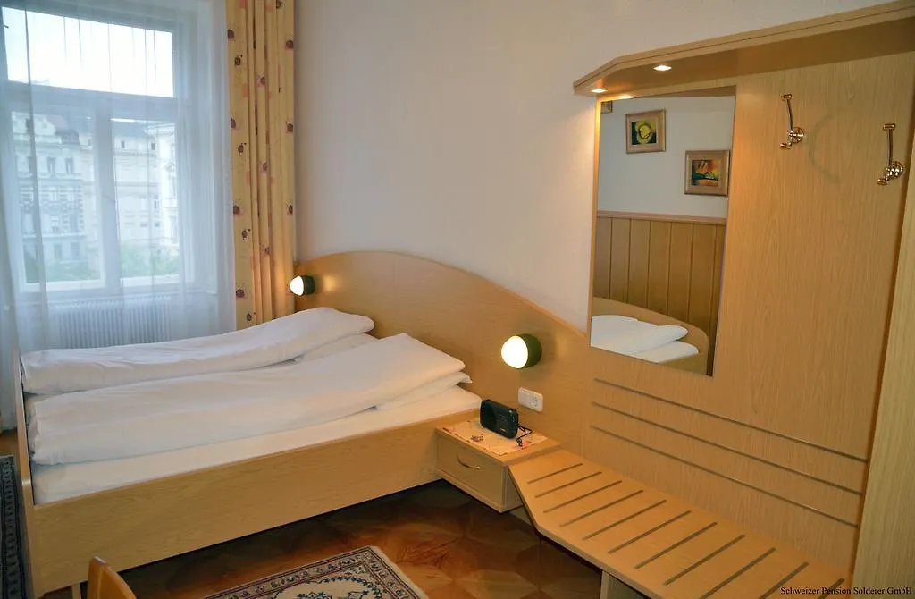 Schweizer Pension Solderer Vienna Bed & Breakfast